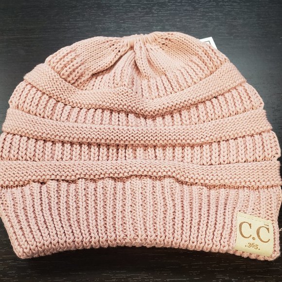 CC Beanie Tail Beanie - Picture 1 of 1